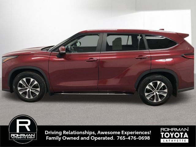 2023 Toyota HIGHLANDER XLE