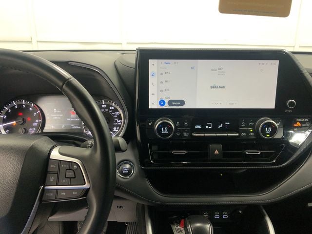 2023 Toyota Highlander XSE - Photo 19