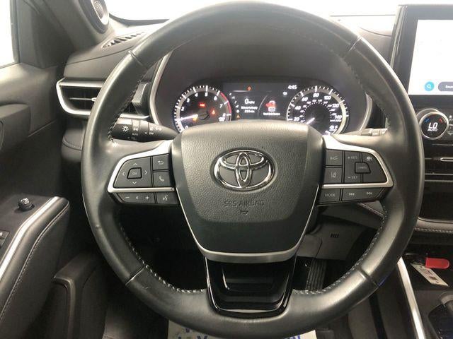 2023 Toyota Highlander XSE