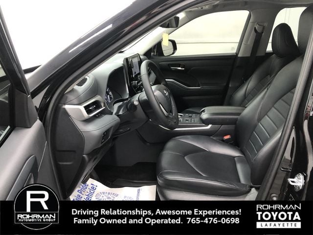 2023 Toyota HIGHLANDER XLE