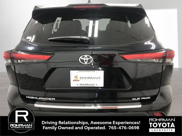 2023 Toyota HIGHLANDER XLE