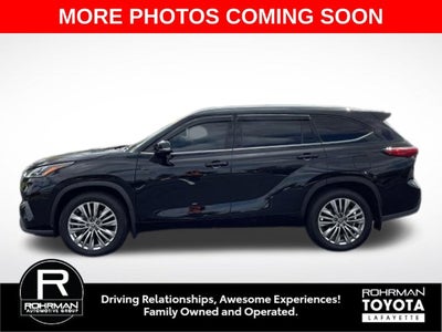 2023 Toyota Highlander Platinum