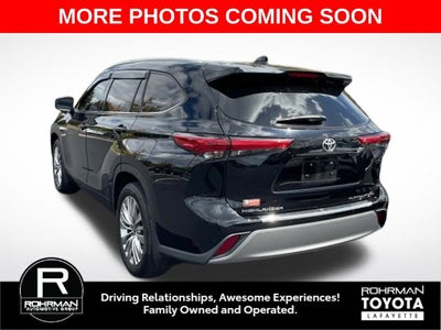 2023 Toyota Highlander Platinum