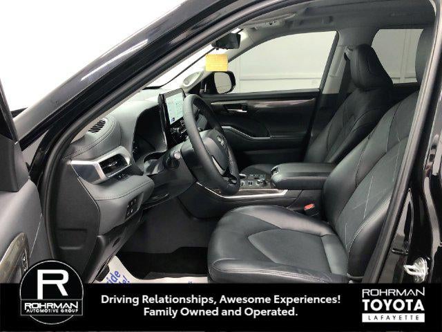 2023 Toyota Highlander Platinum