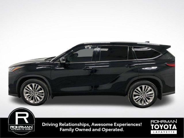 2023 Toyota Highlander Platinum