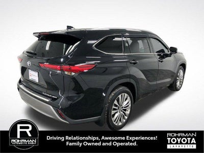 2023 Toyota Highlander Platinum