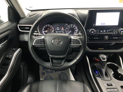 2023 Toyota Highlander XLE