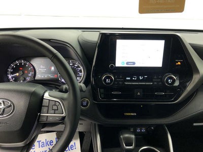 2024 Toyota HIGHLANDER XLE