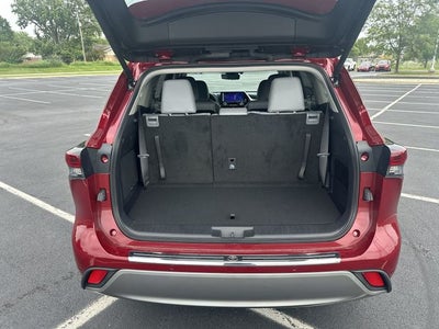 2026 Toyota Highlander Platinum