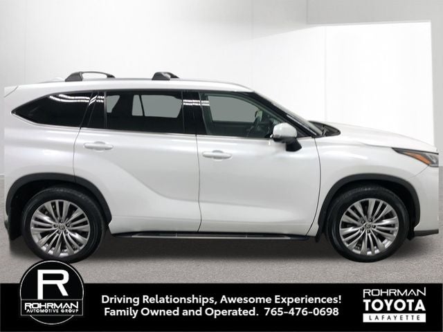 2025 Toyota Highlander Platinum