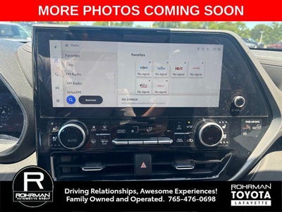 2025 Toyota Highlander Platinum
