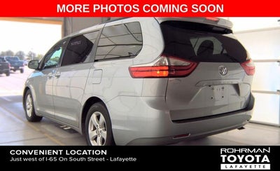 2016 Toyota Sienna LE 8 Passenger