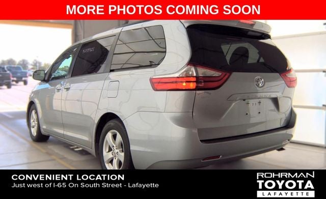 2016 Toyota Sienna LE 8 Passenger