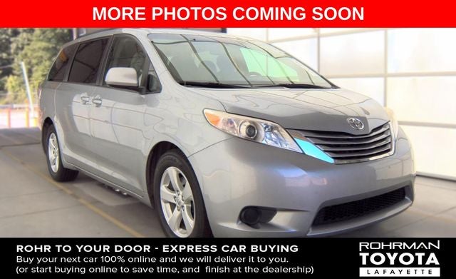 2016 Toyota Sienna LE 8 Passenger
