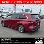 2023 Toyota Sienna LE 8 Passenger