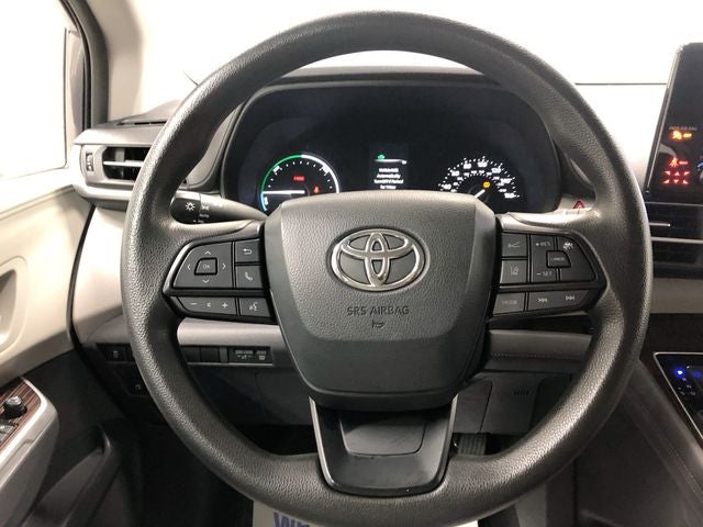 2023 Toyota SIENNA LE AWD LE 8 Passenger