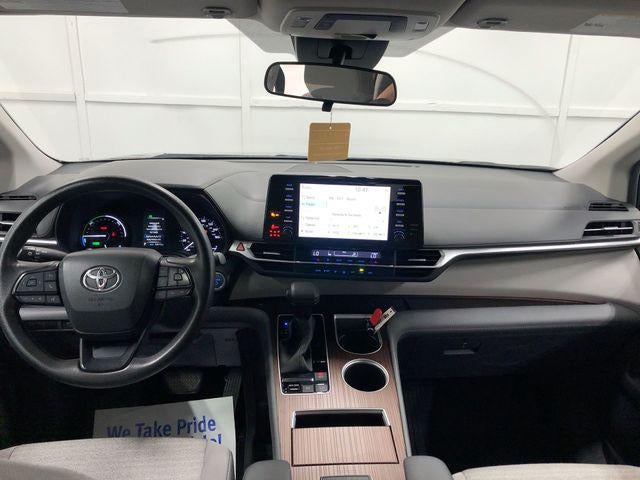 2023 Toyota SIENNA LE AWD LE 8 Passenger