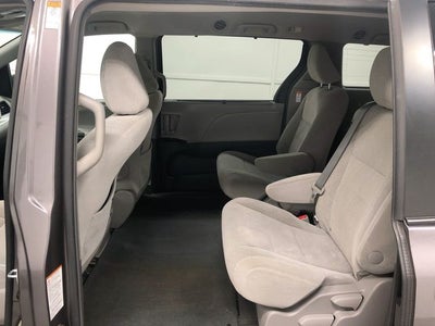 2017 Toyota Sienna LE 8 Passenger