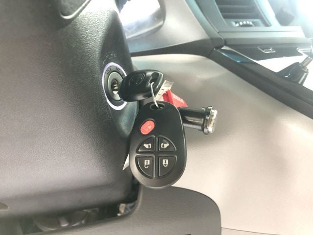 2017 Toyota Sienna LE 8 Passenger