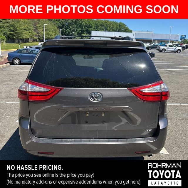 2017 Toyota Sienna LE 8 Passenger