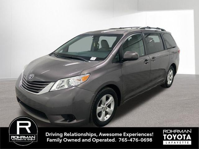 2017 Toyota Sienna LE 8 Passenger