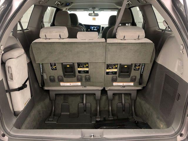 2017 Toyota Sienna LE 8 Passenger