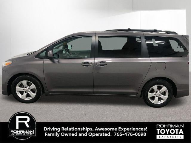 2017 Toyota Sienna LE 8 Passenger