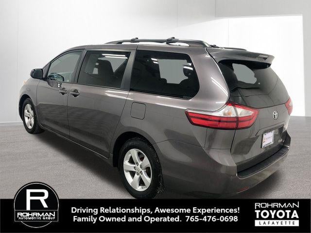 2017 Toyota Sienna LE 8 Passenger
