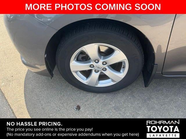 2017 Toyota SIENNA LE V6 8-PASS 8A LE 8 Passenger