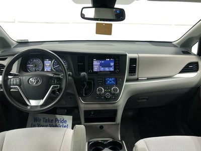2020 Toyota SIENNA LE 3.5L LE 8 Passenger