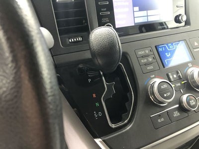 2020 Toyota SIENNA LE 3.5L LE 8 Passenger