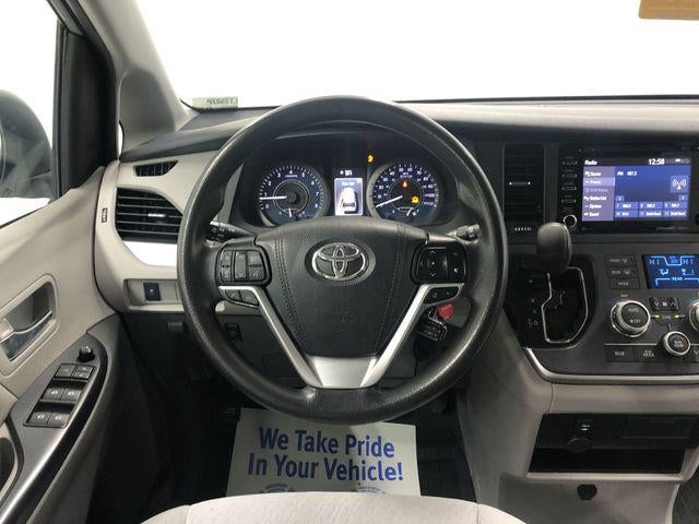 2020 Toyota SIENNA LE 3.5L LE 8 Passenger