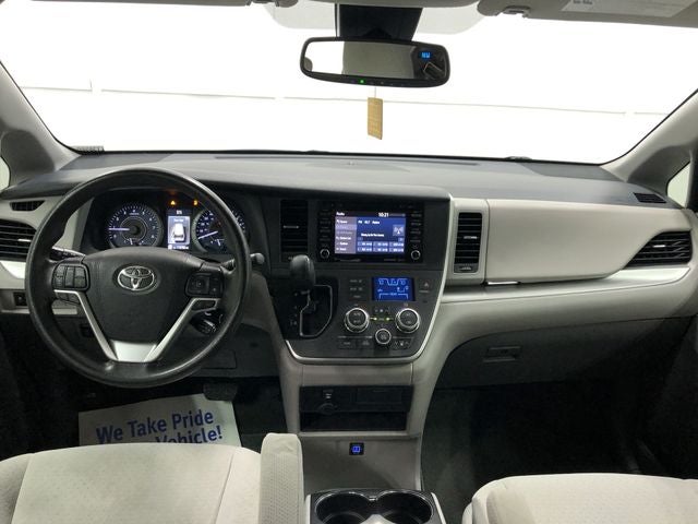 2020 Toyota SIENNA LE 3.5L LE 8 Passenger