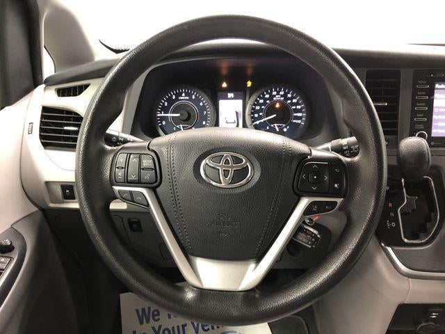 2020 Toyota SIENNA LE 3.5L LE 8 Passenger