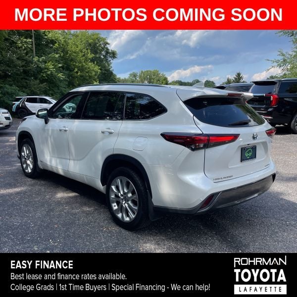 2022 Toyota Highlander Hybrid Limited