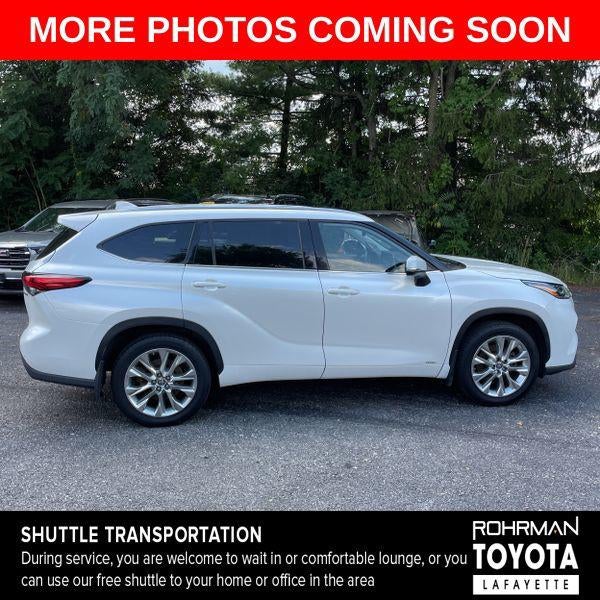 2022 Toyota Highlander Hybrid Limited