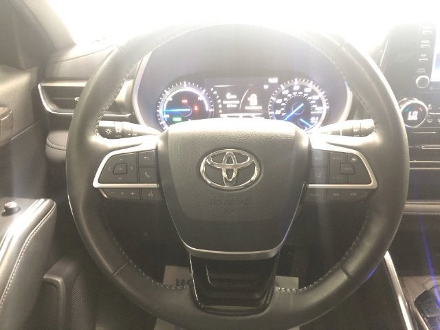 2022 Toyota Highlander Hybrid Limited