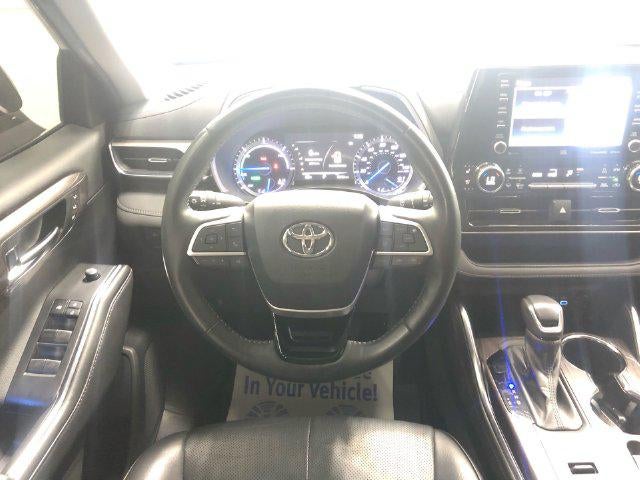 2022 Toyota Highlander Hybrid Limited