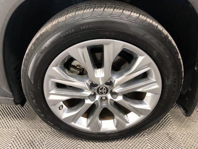 2022 Toyota Highlander Hybrid Limited