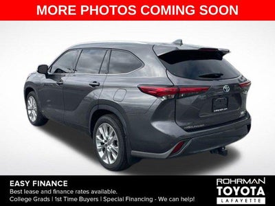 2022 Toyota Highlander Hybrid Limited