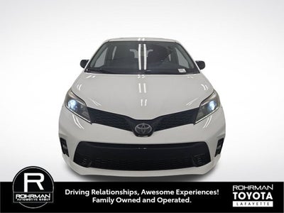 2020 Toyota Sienna SE Premium 8 Passenger