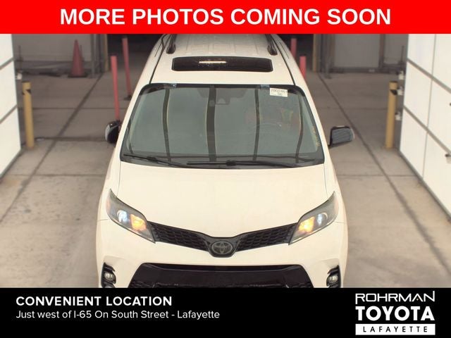 2020 Toyota Sienna SE Premium 8 Passenger