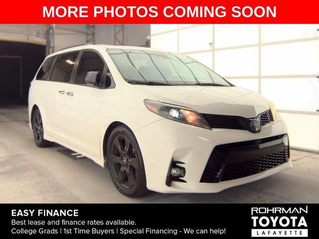 2020 Toyota Sienna SE Premium 8 Passenger