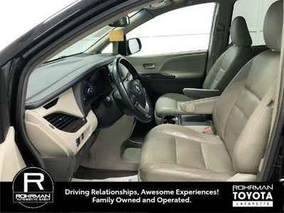 2015 Toyota SIENNA XLE 3.5L XLE 8 Passenger