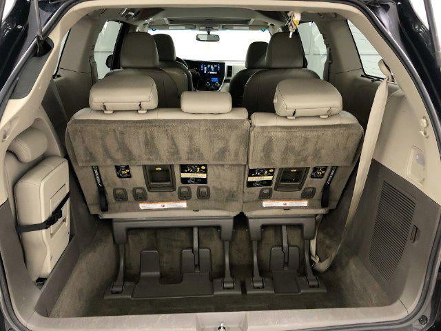 2015 Toyota SIENNA XLE 3.5L XLE 8 Passenger