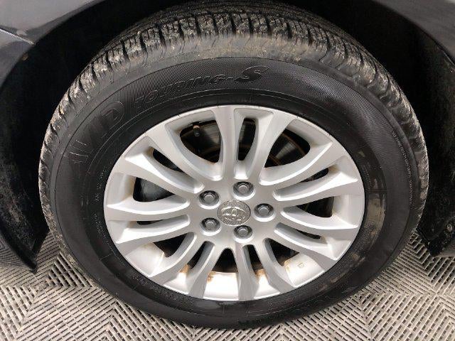 2015 Toyota SIENNA XLE 3.5L XLE 8 Passenger