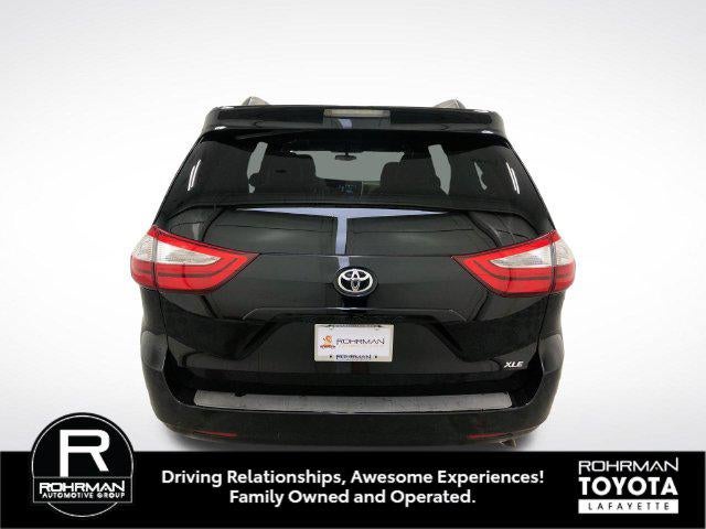 2015 Toyota SIENNA XLE 3.5L XLE 8 Passenger