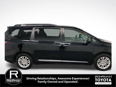 2015 Toyota SIENNA XLE 3.5L XLE 8 Passenger