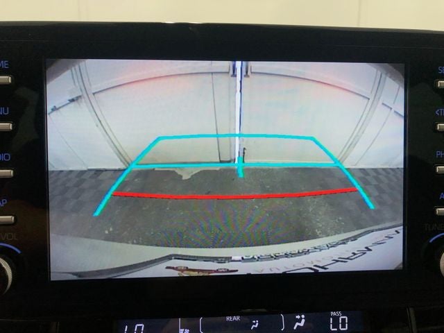 2021 Toyota SIENNA XLE XLE 8 Passenger