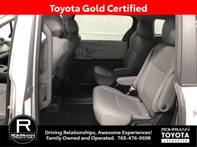 2024 Toyota SIENNA XLE XLE
